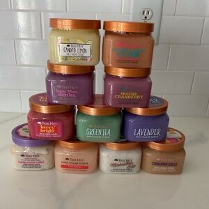 Tree hut discontinued scrubs (price negligible)